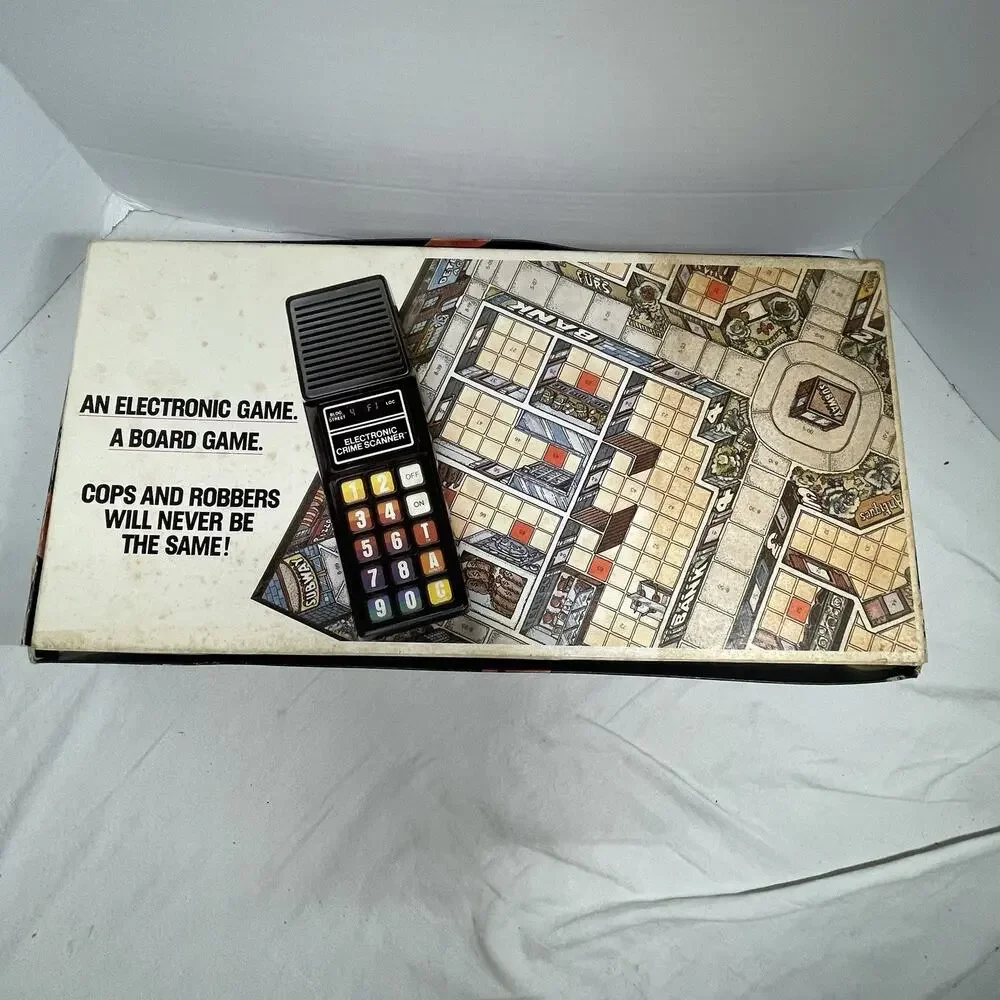 Vintage Stop Thief Electronic Cops And Robbers Parker Brothers Board Game Ages 1